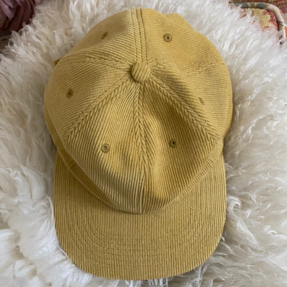 YELLOW CORDUROY SKATER HAT 💛